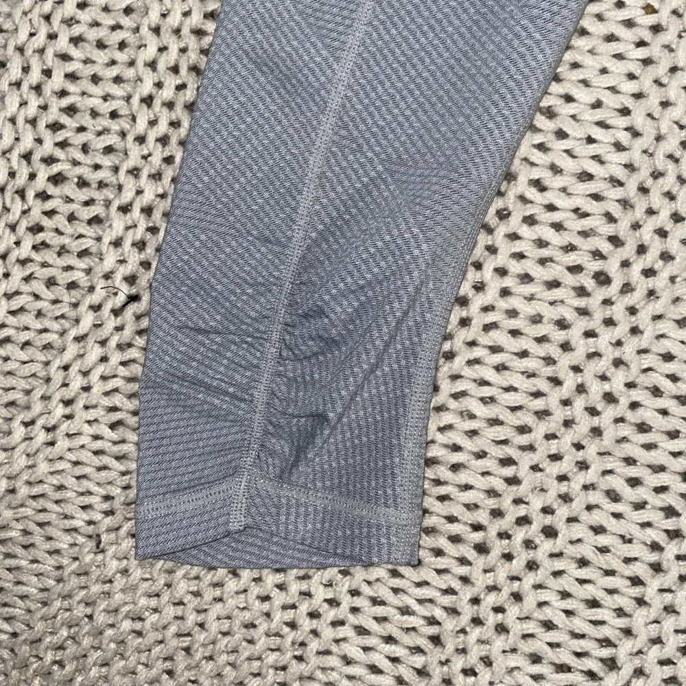 Prana NWOT Gray Ribbed‎ Pattern Leggings Capri Cropped XS Athletic